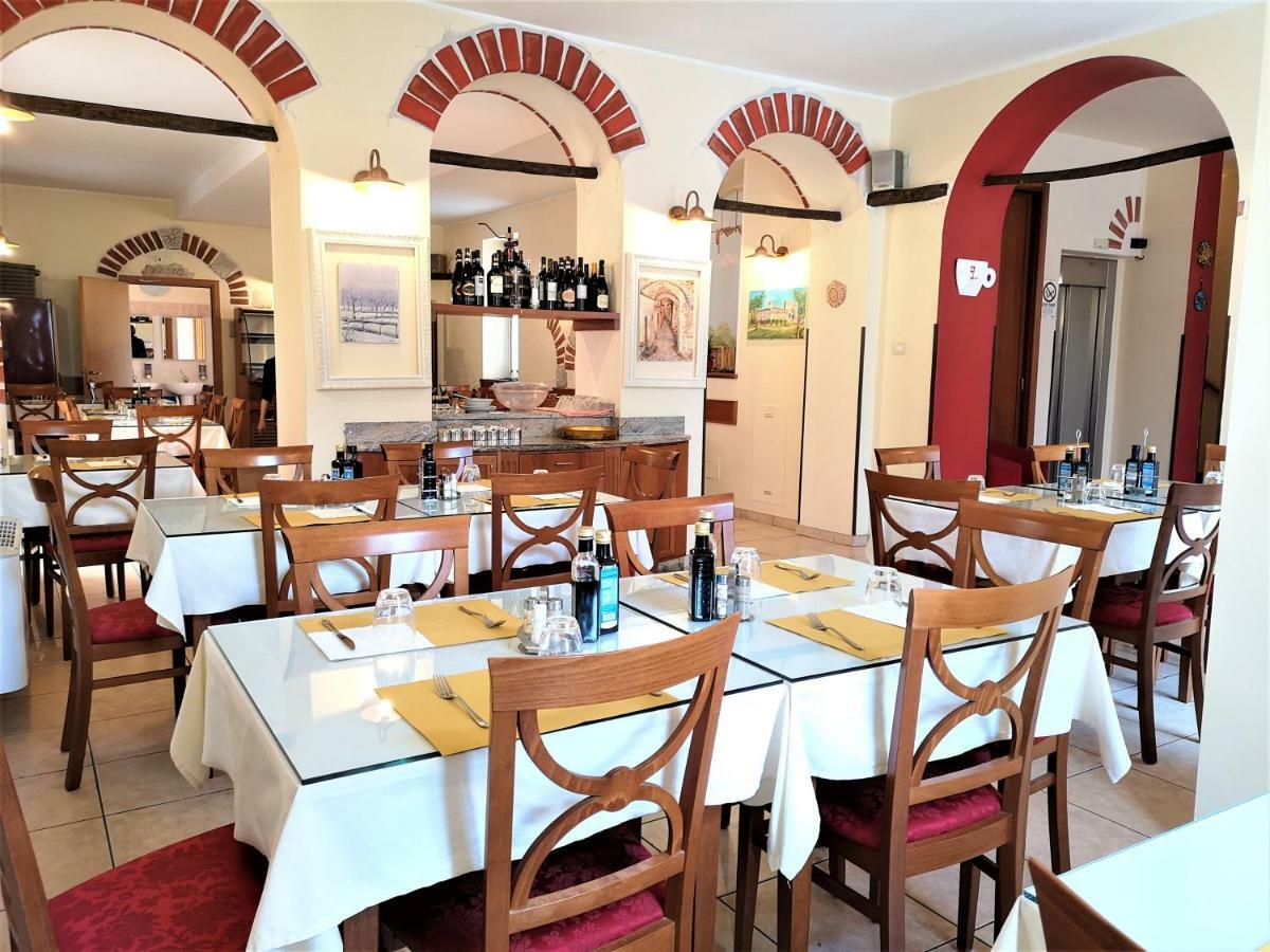 Antica Locanda Il Girasole Monza Exterior photo